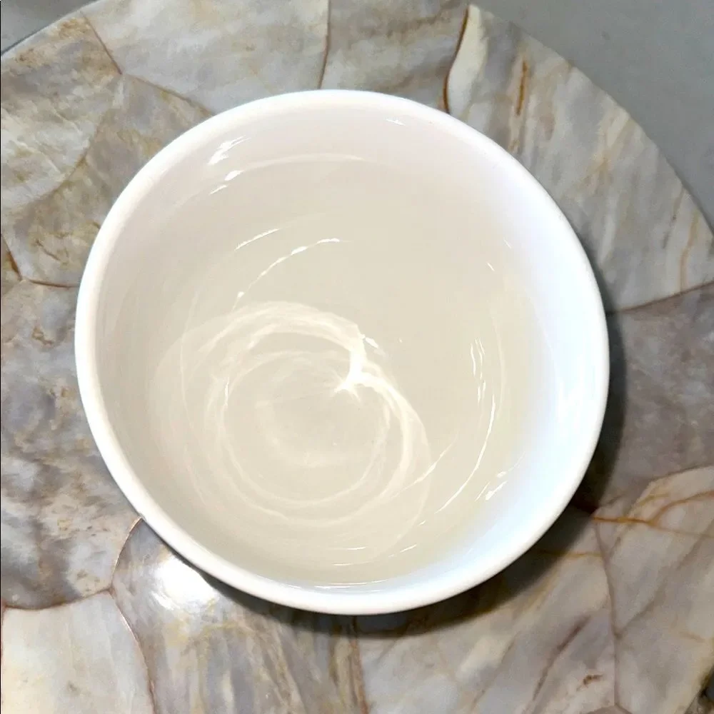 Crate & Barrel Cream Ceramic Bowl 5'in